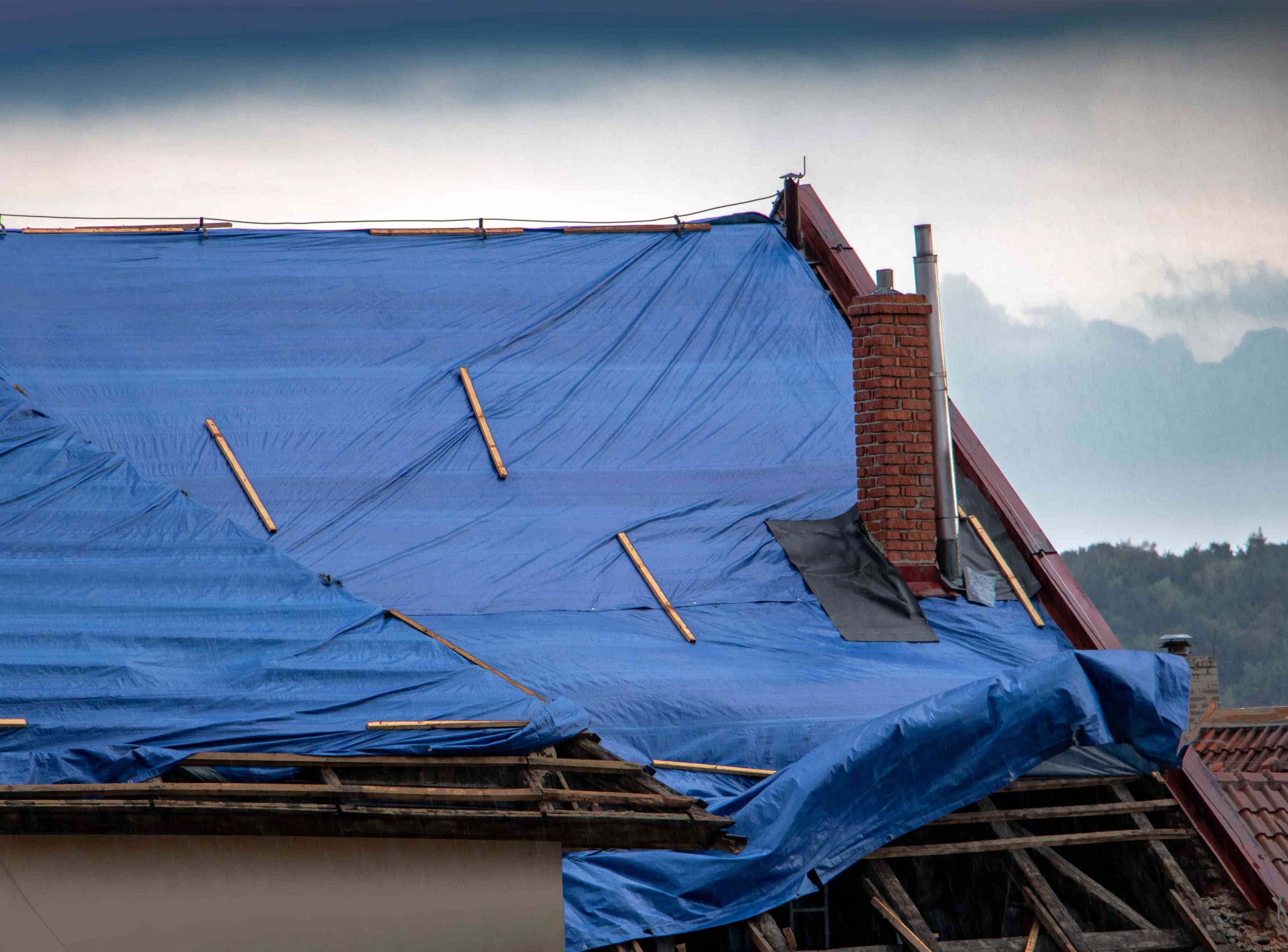 The Ultimate Guide to Residential Insurance Claims for Roofers: From Start to Finish